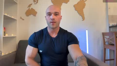 Snapshot of rikadler chatting on May 21, 11:06 am rikadler online show from May 21, 11:06 am
