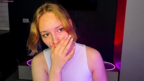 rikkitikkitavik online show from August 1, 1:54 pm