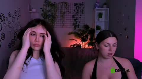 Meow online show from June 11, 12:32 am