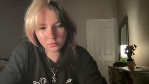 rileycooperrr online show from June 13, 4:54 am