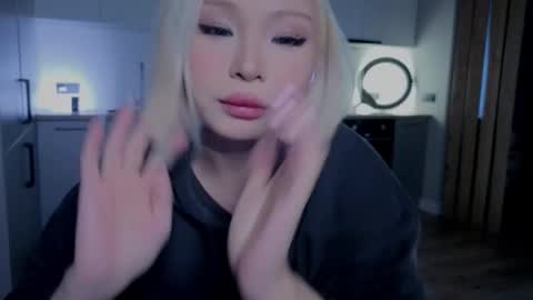 rileymee online show from November 24, 3:17 am