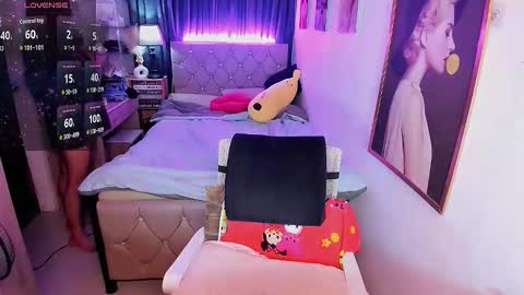 Riley online show from October 14, 12:00 am