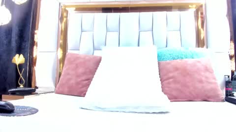 Riley online show from September 29, 11:48 am