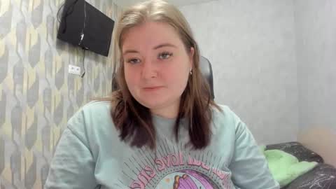 Snapshot of rina16 chatting on December 18, 9:26 am rina16 online show from December 18, 9:26 am