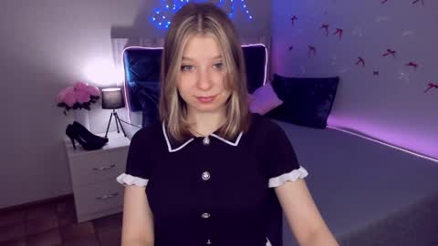 rinacake online show from June 3, 8:28 am