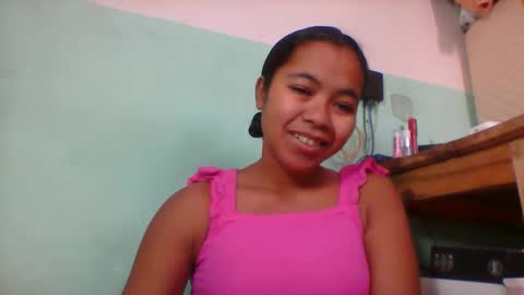 rinah856024 online show from May 12, 4:53 am