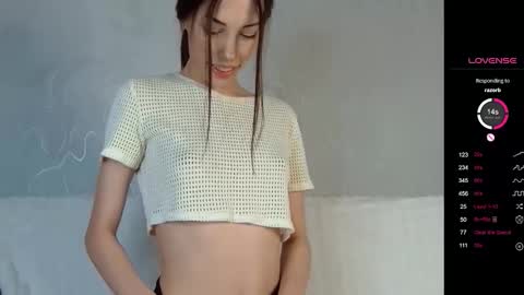 Rina online show from December 3, 5:26 am