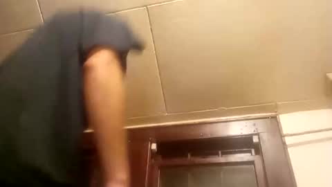 Snapshot of ripperusa33 chatting on September 27, 2:05 am ripperusa33 online show from September 27, 2:05 am