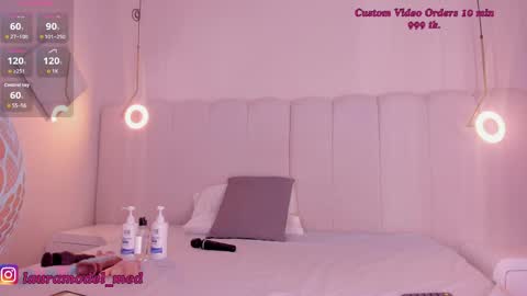 Snapshot of riri_candy chatting on April 2, 4:10 am Riri Candy online show from April 2, 4:10 am