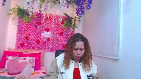 Risitos De Oro online show from September 21, 5:03 pm