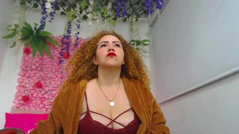 Risitos De Oro online show from June 10, 9:30 am