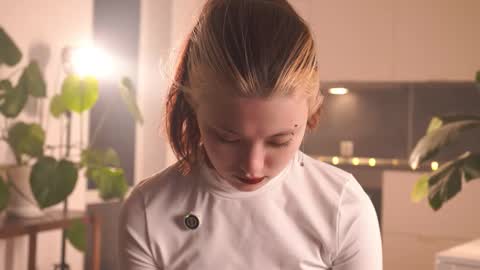 Akemi online show from February 27, 3:34 pm