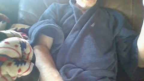 Snapshot of riverbend44 chatting on January 31, 11:03 pm riverbend44 online show from January 31, 11:03 pm