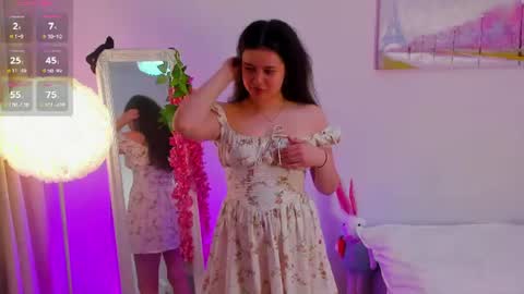 Snapshot of rizz_caprice_ chatting on June 14, 5:48 pm Lilly online show from June 14, 5:48 pm
