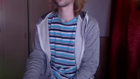 Snapshot of rly_jax chatting on January 22, 5:28 pm Mikey online show from January 22, 5:28 pm