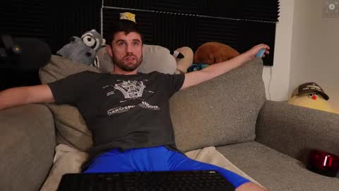 Snapshot of rndmzd chatting on November 17, 9:04 am Ryan aka KeylimeRy online show from November 17, 9:04 am