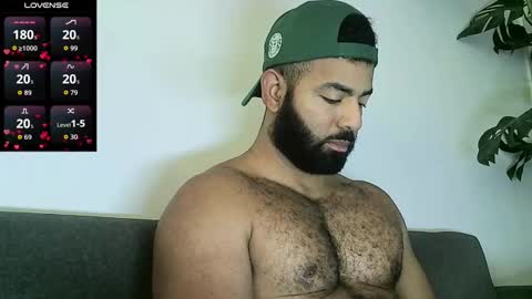 SebasRoa online show from December 15, 2:43 pm