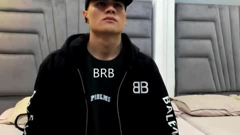 Roan Birkin online show from September 25, 7:28 pm