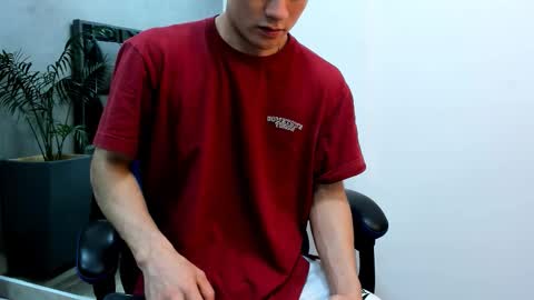 Roan Birkin online show from November 26, 8:21 pm