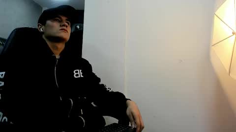 Roan Birkin online show from January 16, 7:29 pm