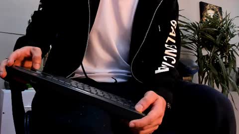 Roan Birkin online show from July 20, 7:16 pm