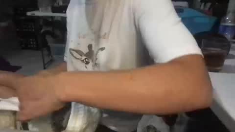 roarmance1 online show from October 13, 1:49 am