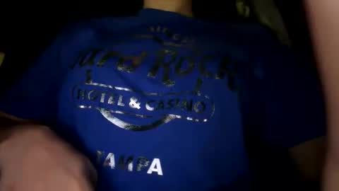 Snapshot of roarmance1 chatting on January 17, 8:41 am roarmance1 online show from January 17, 8:41 am