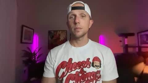 Snapshot of rob_ryder chatting on April 15, 5:14 am rob ryder online show from April 15, 5:14 am