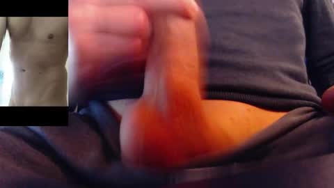 Snapshot of robby66_56 chatting on December 22, 7:55 pm robby66_56 online show from December 22, 7:55 pm