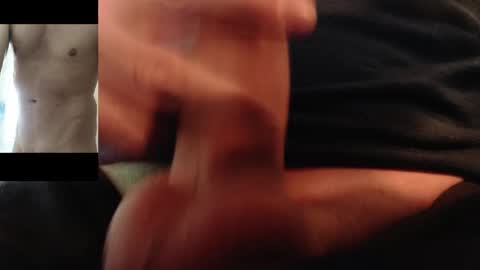 Snapshot of robby66_56 chatting on February 19, 3:52 pm robby66_56 online show from February 19, 3:52 pm