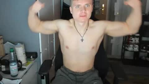 Snapshot of robbys_fantasies chatting on October 10, 5:56 pm robbys_fantasies online show from October 10, 5:56 pm
