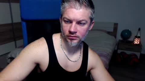 robbyshawz online show from December 17, 8:56 am