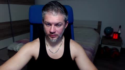 robbyshawz online show from December 20, 9:21 am