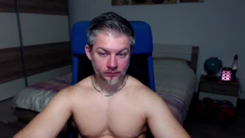robbyshawz online show from December 21, 6:09 am