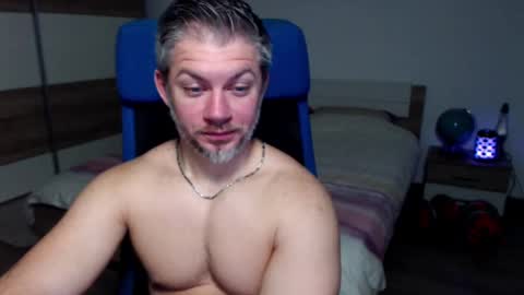 robbyshawz online show from December 22, 5:23 am