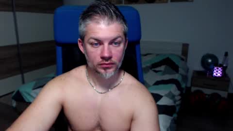 robbyshawz online show from January 17, 5:21 am