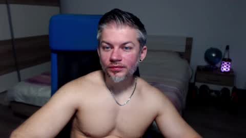 robbyshawz online show from February 10, 8:31 am