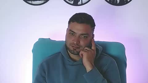 Stiven - online show from December 3, 7:16 am