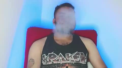Snapshot of robert_leroy chatting on March 10, 10:48 pm Stiven - online show from March 10, 10:48 pm