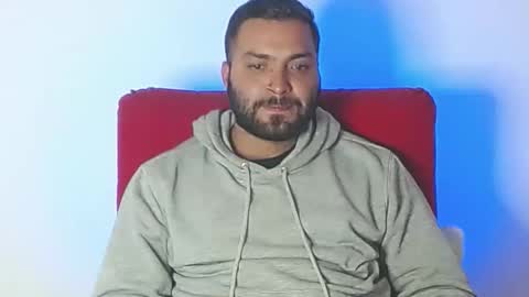 Snapshot of robert_leroy chatting on April 9, 8:31 am Stiven - online show from April 9, 8:31 am