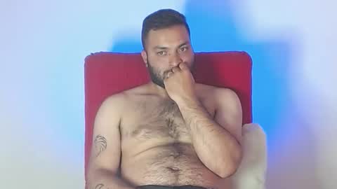 Snapshot of robert_leroy chatting on April 30, 8:57 pm Stiven - online show from April 30, 8:57 pm