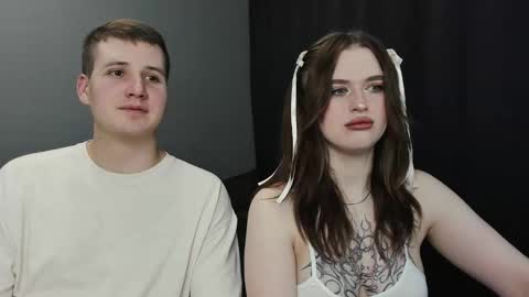 Lisa and Robert  i am online all days 900 am GMT3   online show from February 14, 10:47 pm