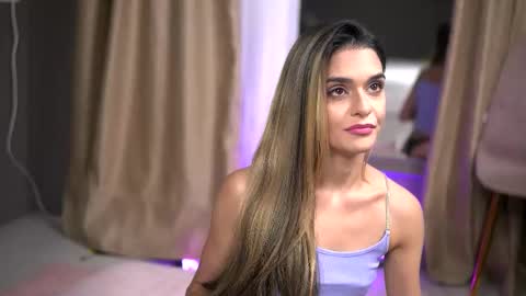 Roberta online show from November 19, 11:21 am