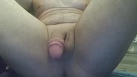 robertd5094 online show from November 12, 2:23 am