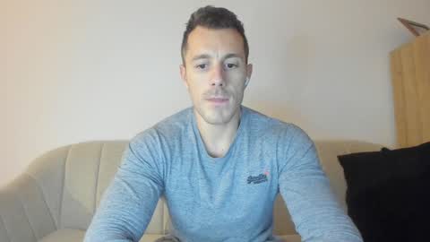 roberto4ever online show from December 5, 5:06 pm