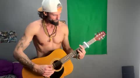 roberto gray online show from June 8, 6:52 pm