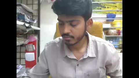 Robertsalia online show from November 29, 11:57 am