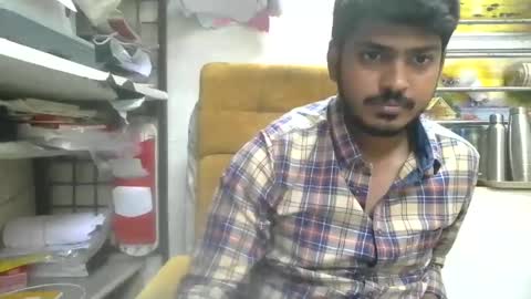 Snapshot of robertsalia220 chatting on June 9, 12:28 pm Robertsalia online show from June 9, 12:28 pm