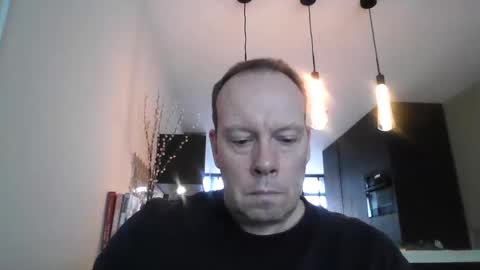 robertw023 online show from February 13, 1:40 pm