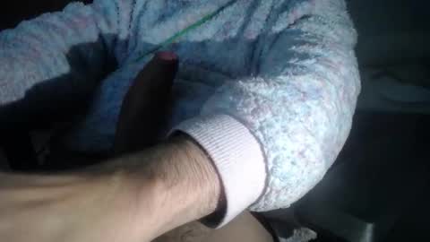 Snapshot of roberunxx chatting on December 14, 1:38 pm Rober online show from December 14, 1:38 pm